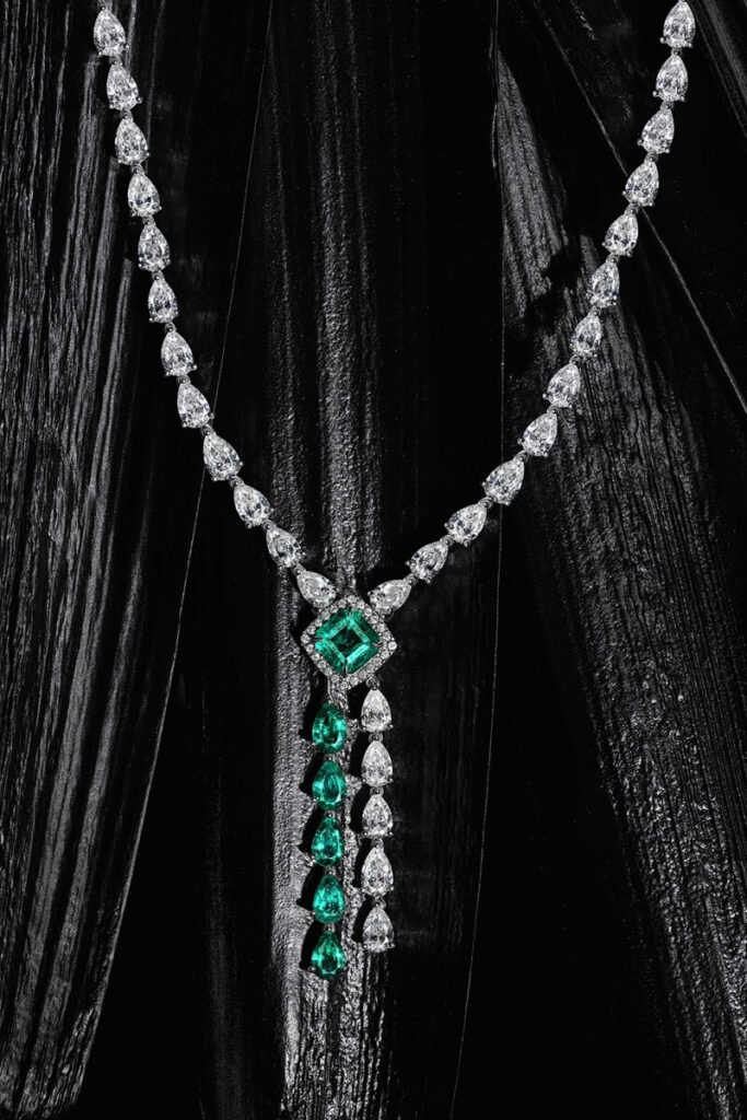 a93a33144609263.628f48876cb24-683x1024